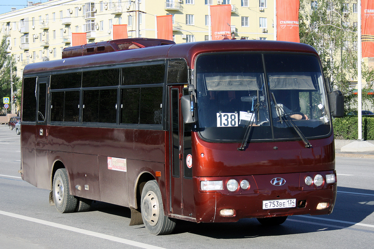 Волгоградская область, Hyundai AeroTown № Е 753 ВЕ 134