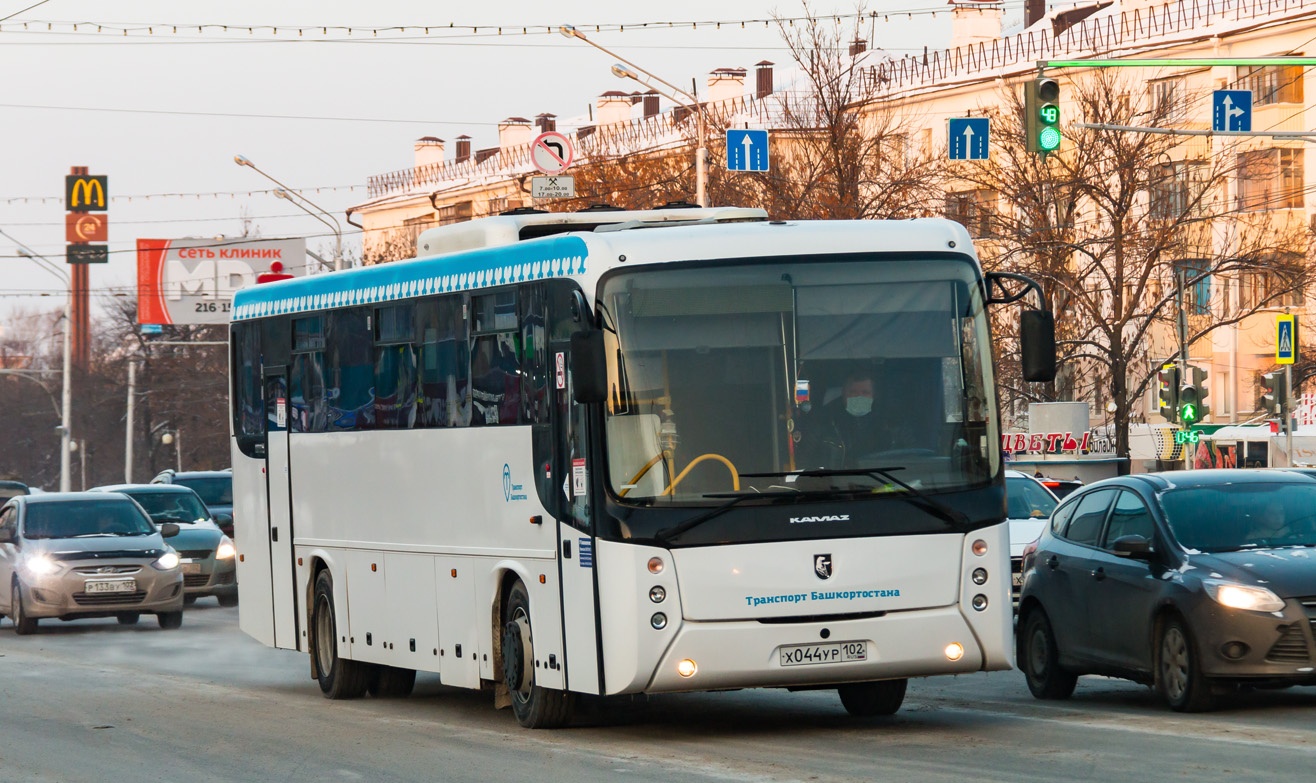Bashkortostan, NefAZ-5299-17-52 # 5204