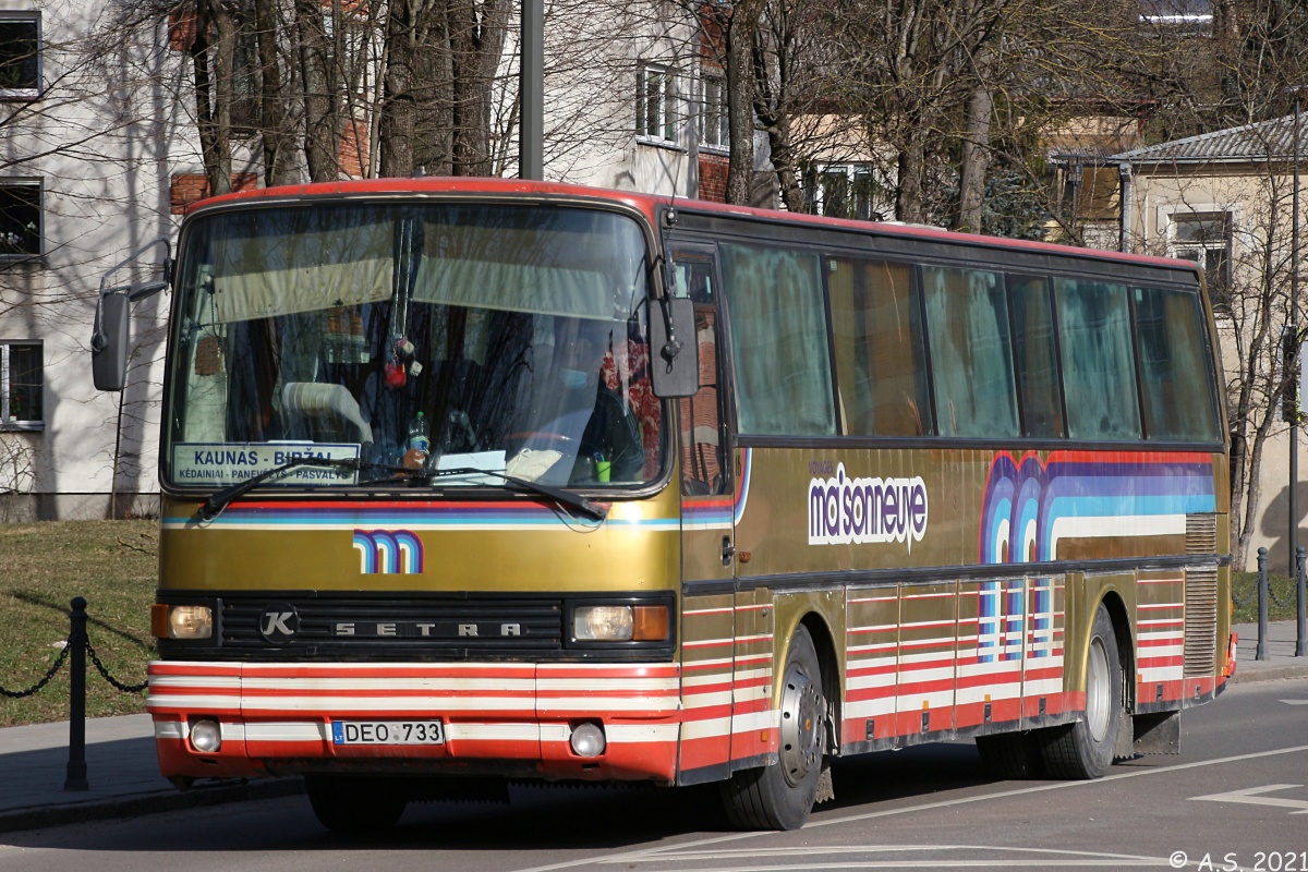 Lithuania, Setra S215HR # 16