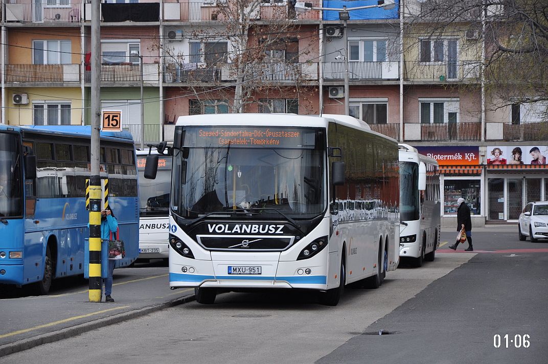 Венгрия, Volvo 8900BLE № MXU-951