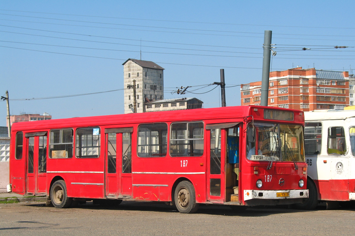 Марий Эл, ЛиАЗ-5256.00 № 187