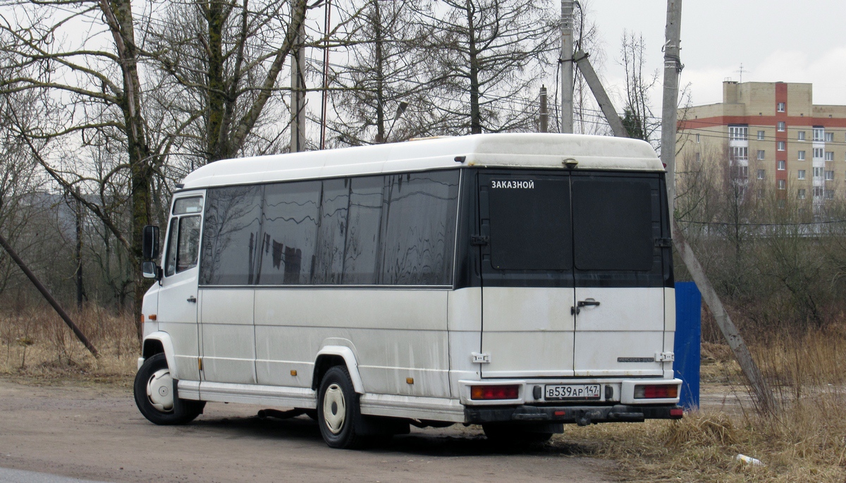 Ленинградская область, Mercedes-Benz Vario 814D № В 539 АР 147