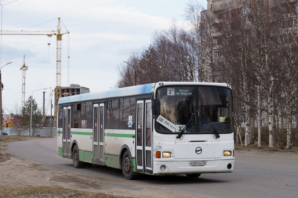 Архангельская область, ЛиАЗ-5293.53 № М 381 МА 29