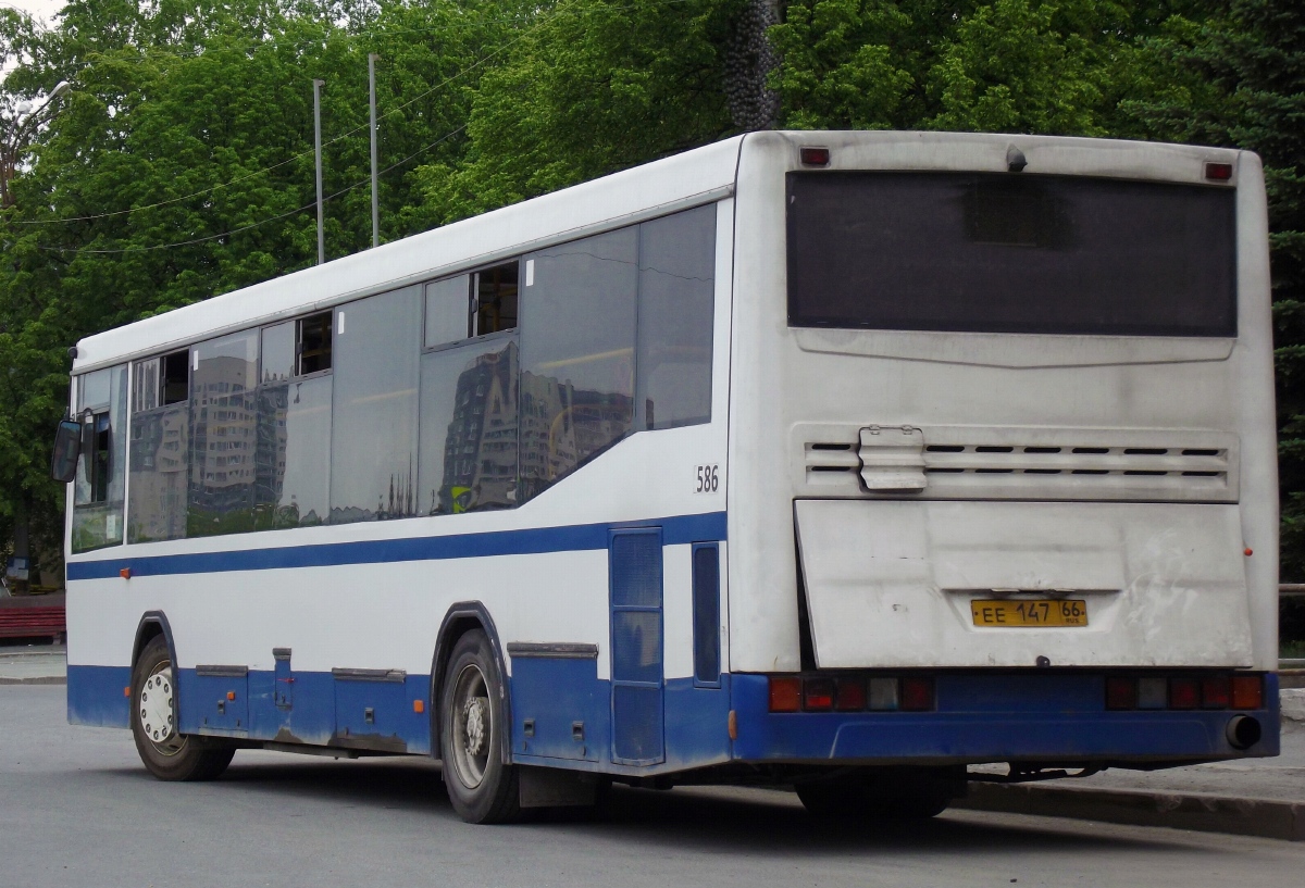 Sverdlovsk region, NefAZ-5299-20-32 # 586