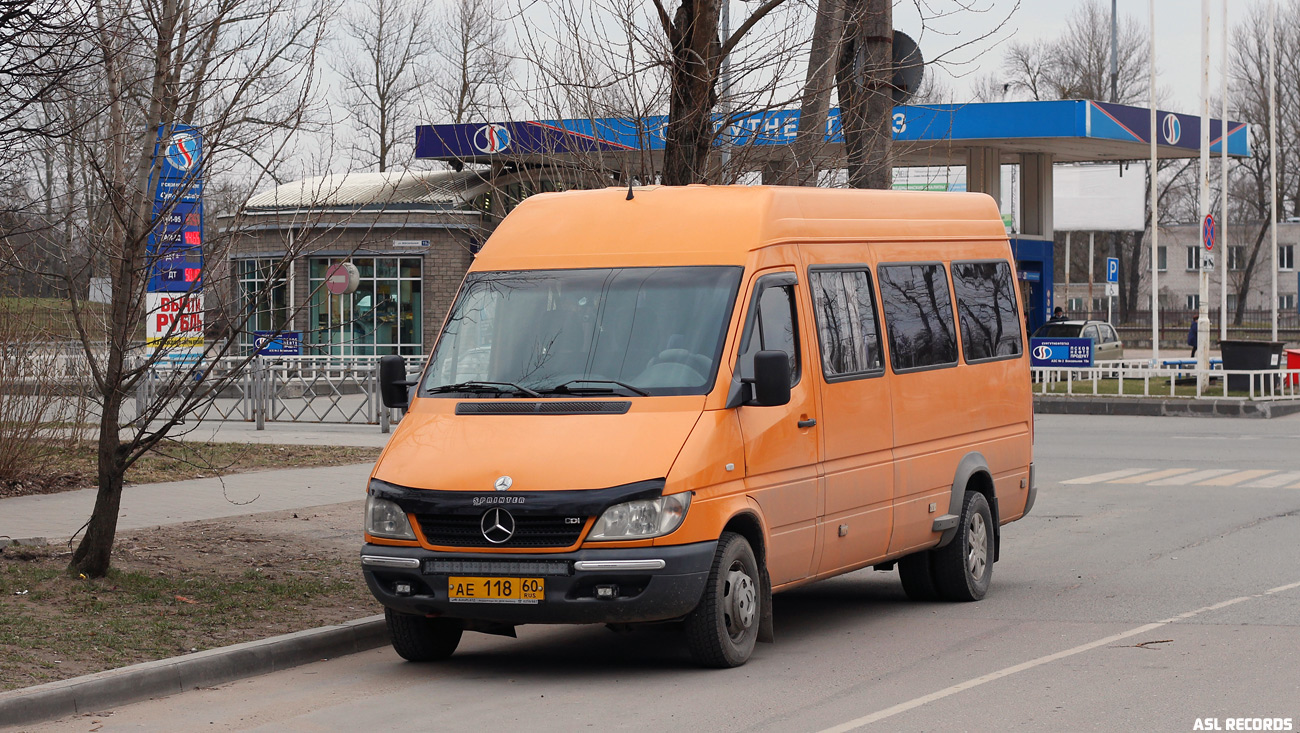 Псковская область, Mercedes-Benz Sprinter W904 413CDI № АЕ 118 60