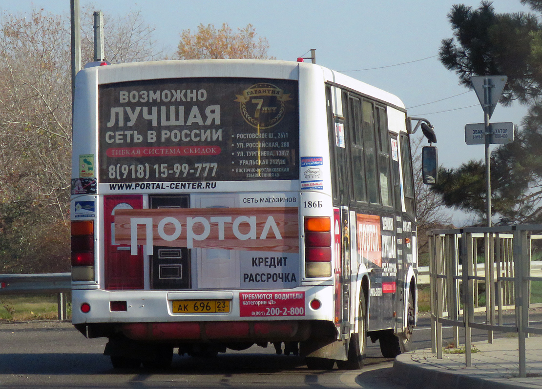 Краснодарский край, ПАЗ-320412-10 № АК 696 23