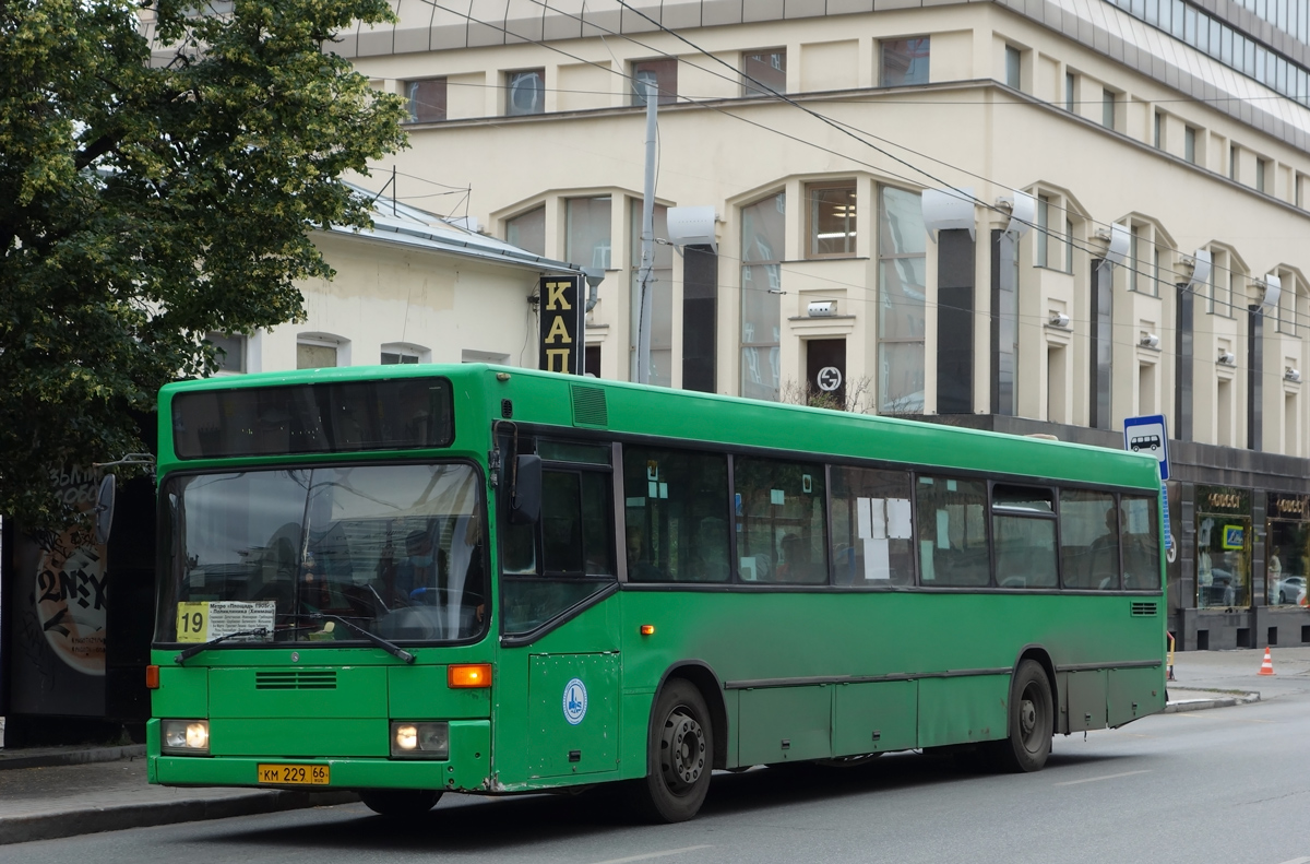 Sverdlovsk region, Mercedes-Benz O405N # КМ 229 66