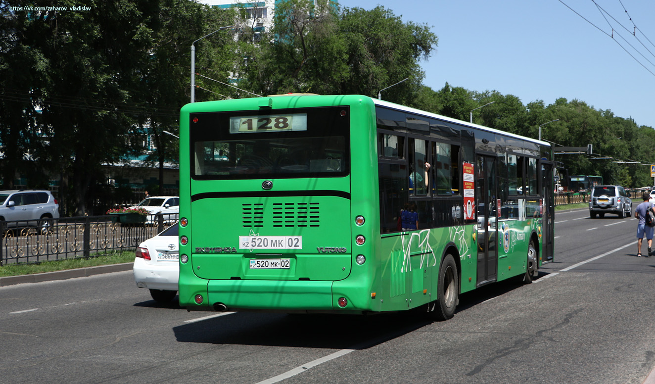 Алматы, Yutong ZK6118HGA № 520 MK 02