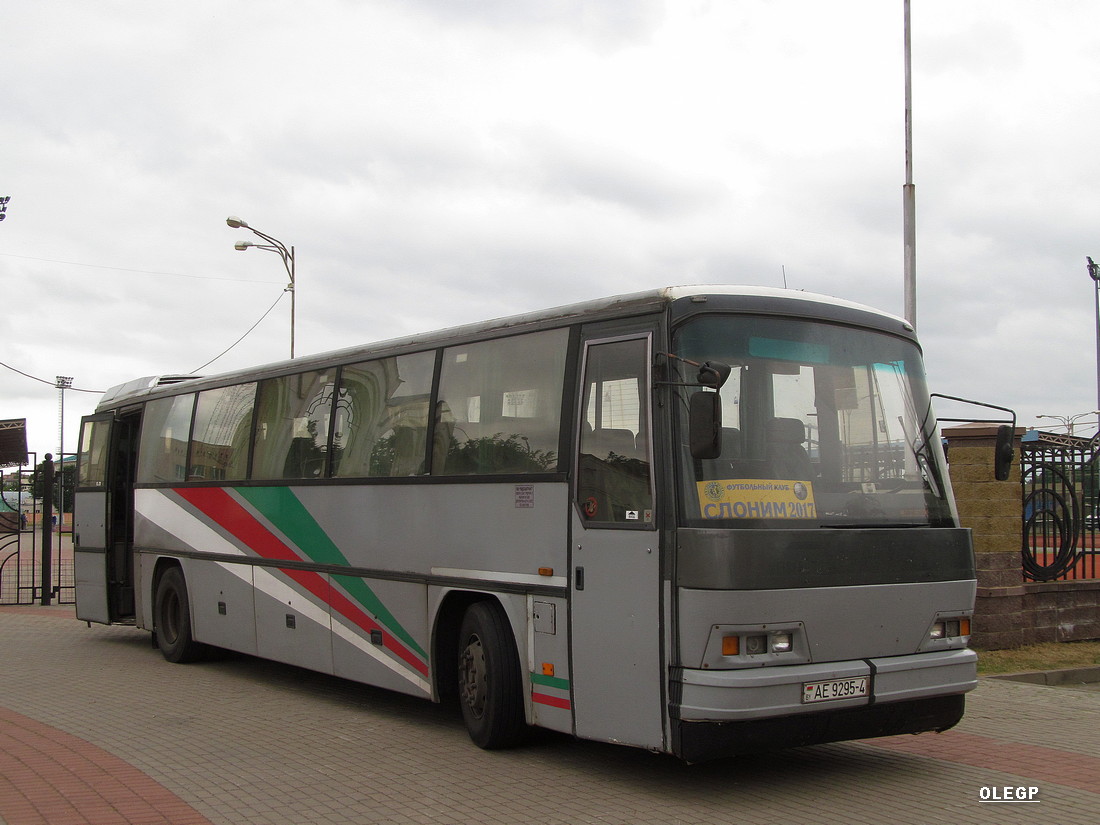 Гродненская область, Neoplan N316K Transliner № АЕ 9295-4