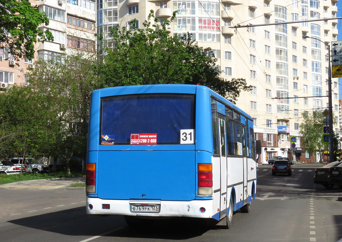 Краснодарский край, ПАЗ-320401-01 № В 769 РК 123
