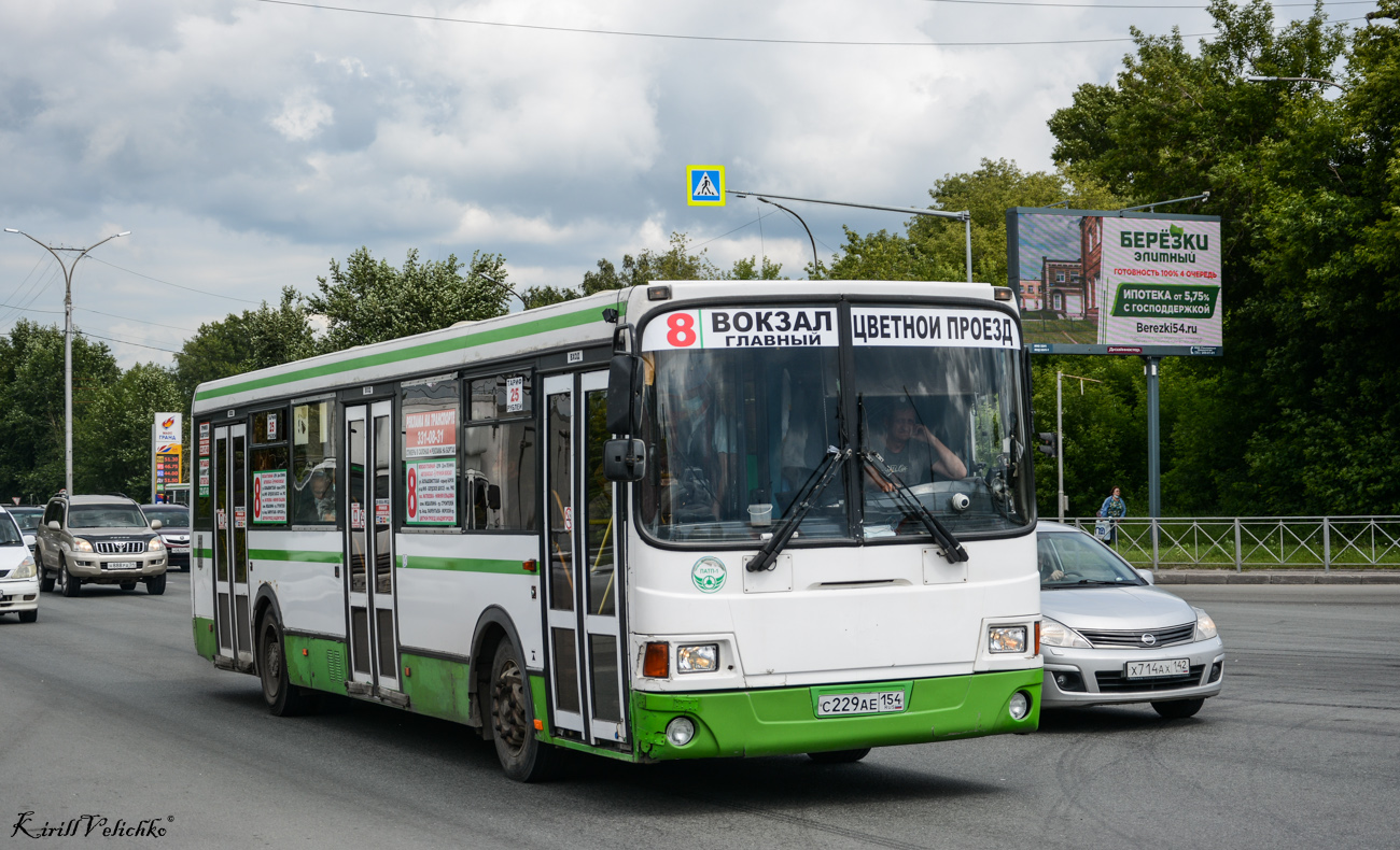Новосибирская область, ЛиАЗ-5256.36 № С 229 АЕ 154