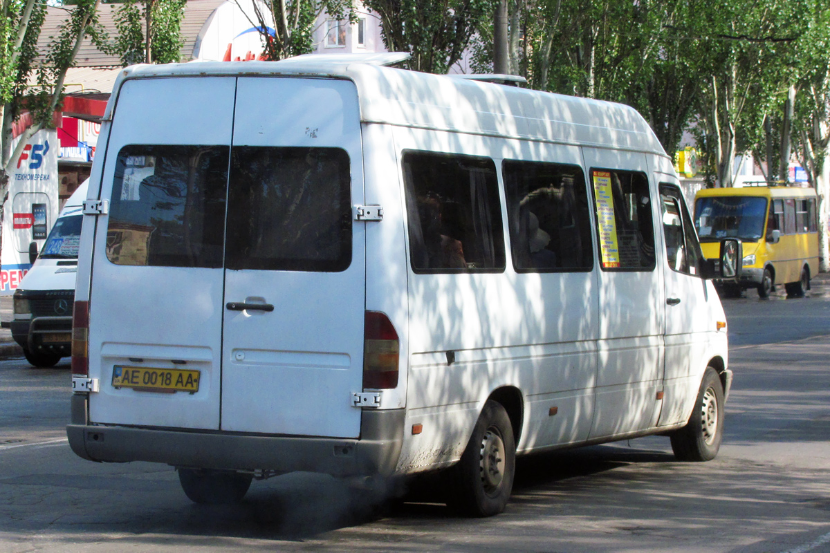 Днепропетровская область, Mercedes-Benz Sprinter W903 312D № AE 0018 AA