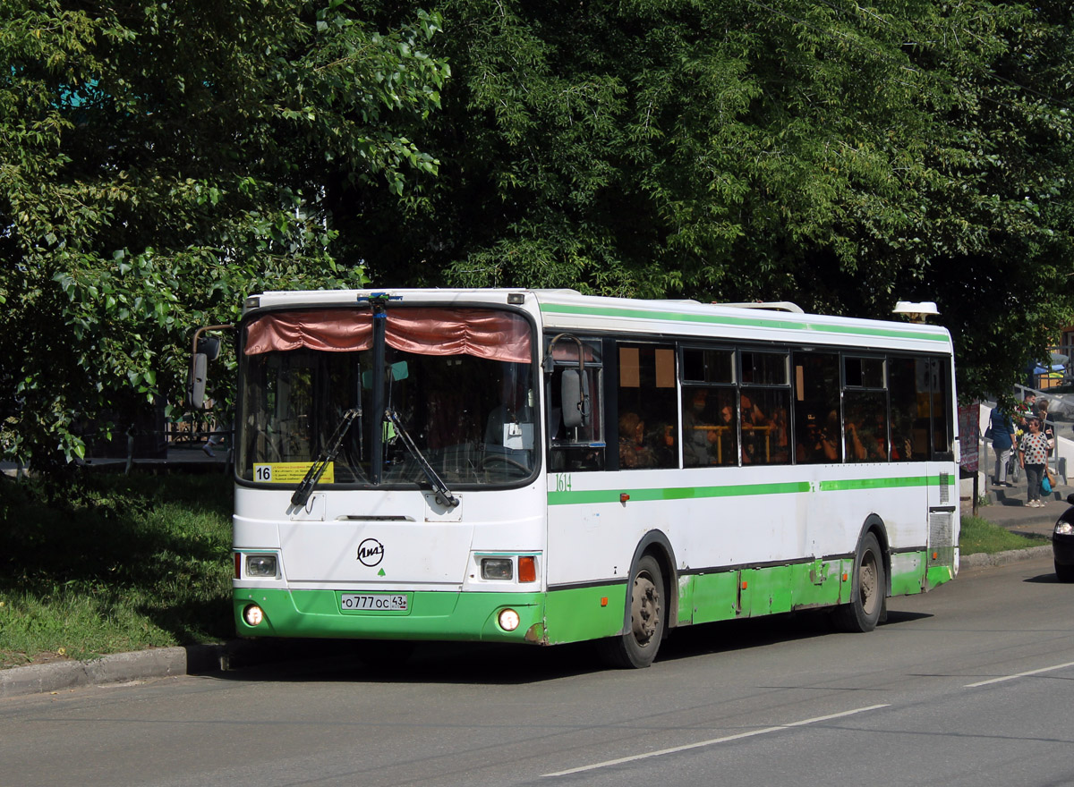 Кировская область, ЛиАЗ-5256.36 № х614