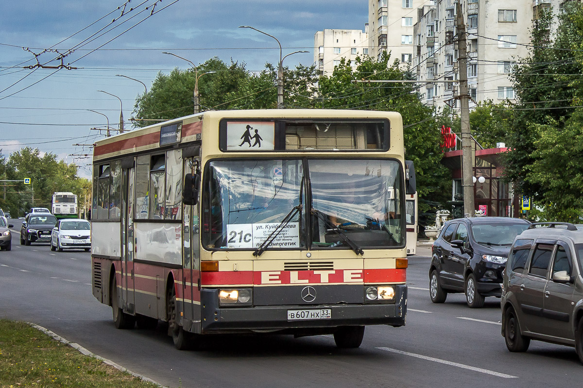 Vladimir region, Mercedes-Benz O405 # В 607 НХ 33