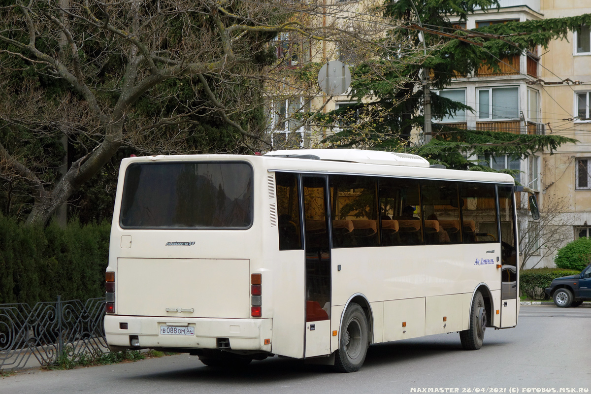 Республика Крым, ЛАЗ-4207DL "Лайнер-10" № В 088 ОМ 82