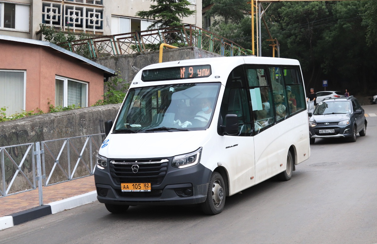 Республика Крым, ГАЗ-A68R52 City № АА 105 82