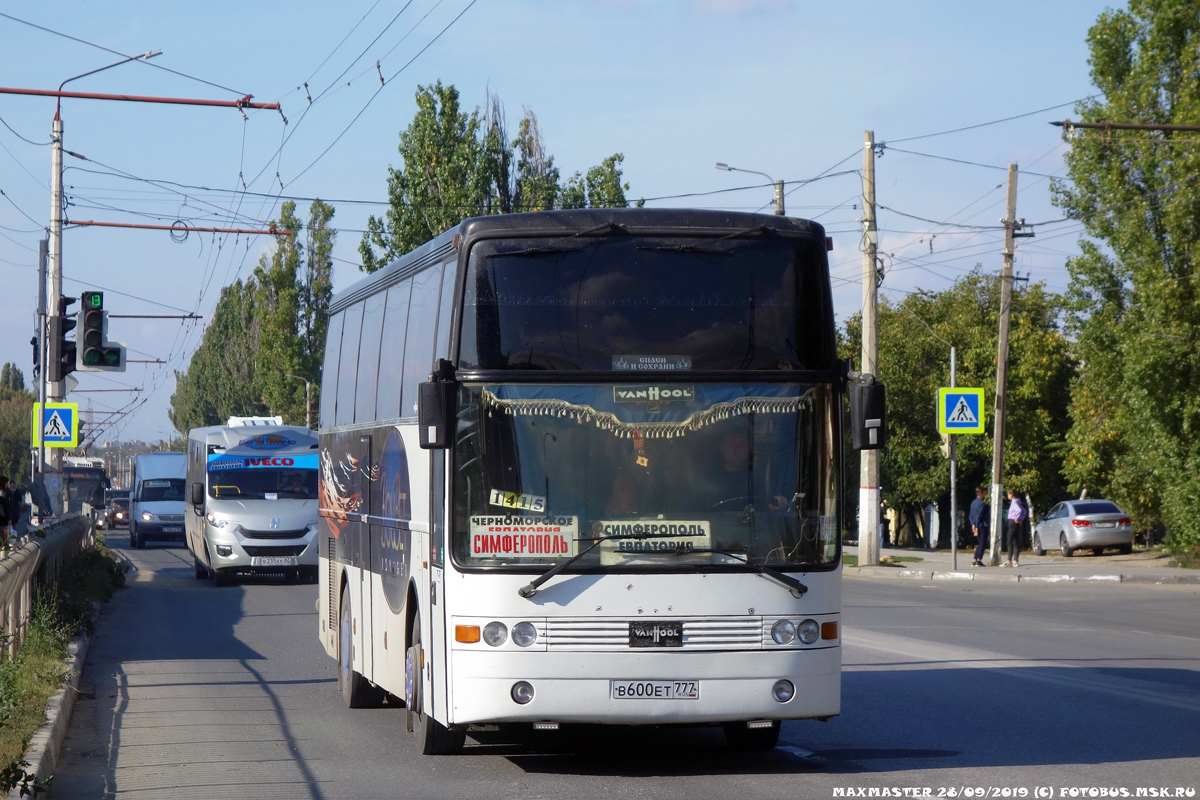 Республика Крым, Van Hool T815 Acron № В 600 ЕТ 777