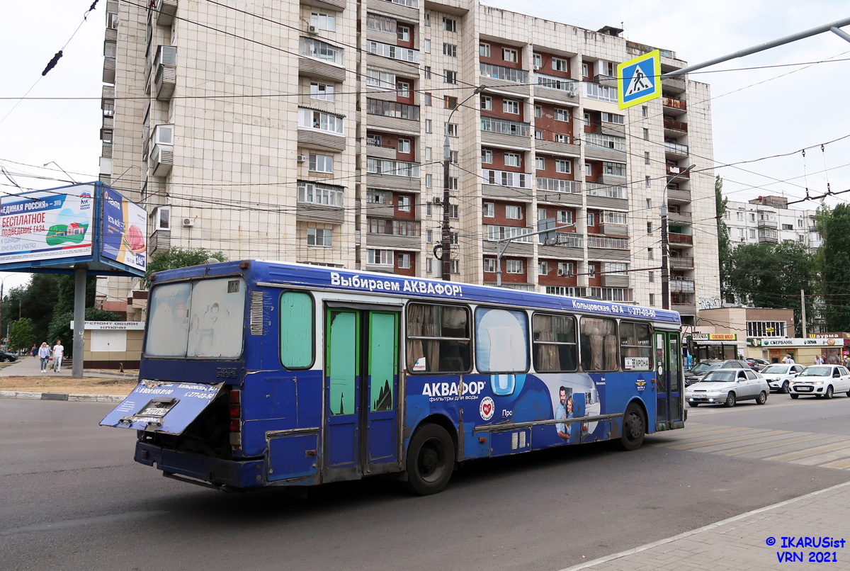 Воронежская область, ЛиАЗ-5256.30-01 № Х 370 УВ 36