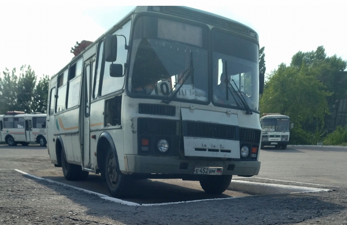 Донецкая область, ПАЗ-32054 № А 354 АК; Донецкая область, ПАЗ-32053 № Е 452 ВМ