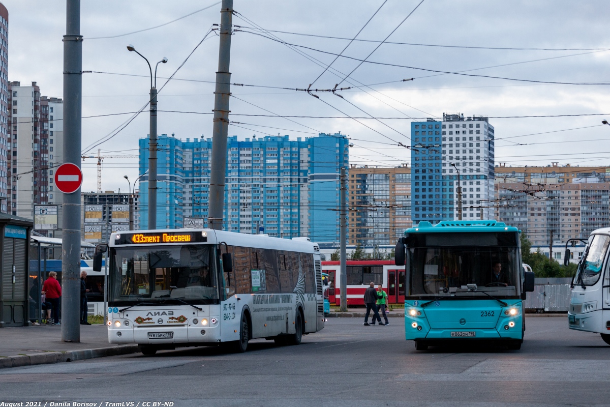Санкт-Петербург, ЛиАЗ-5292.65 № Х 875 РК 178; Санкт-Петербург, ЛиАЗ-5292.65 № 2362