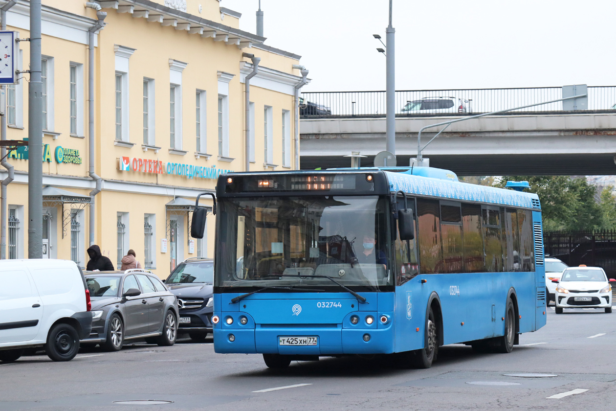 Москва, ЛиАЗ-5292.22 (2-2-2) № 032744