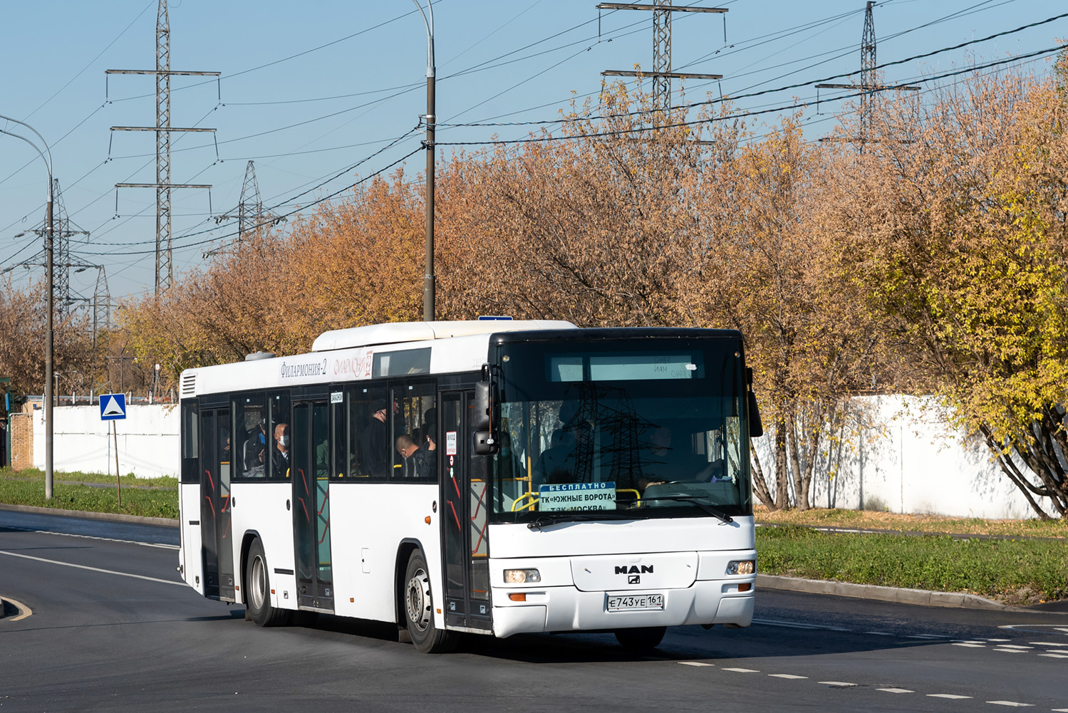 Moscow, MAN A74 Lion's Classic SL283 # Е 743 УЕ 161