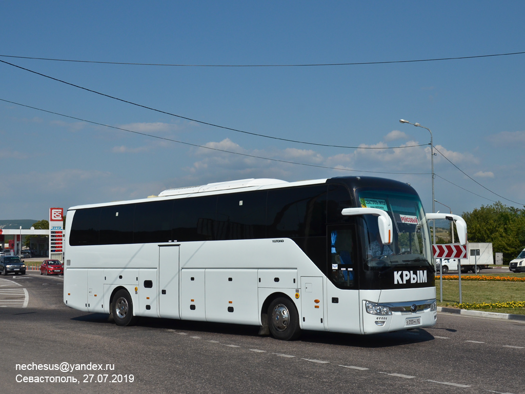 Республика Крым, Yutong ZK6122H9 № Е 353 МХ 82