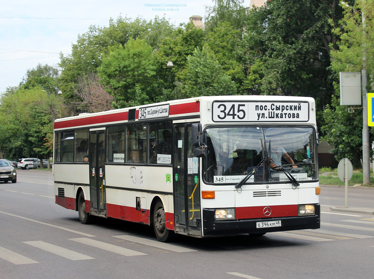 Липецкая область, Mercedes-Benz O405 № Е 396 КМ 48