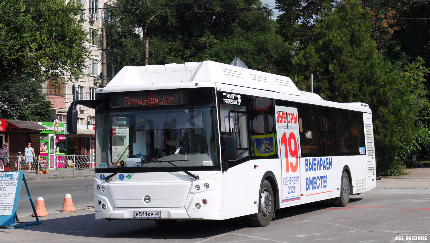 Республика Крым, ЛиАЗ-5292.67 (CNG) № В 511 КР 82