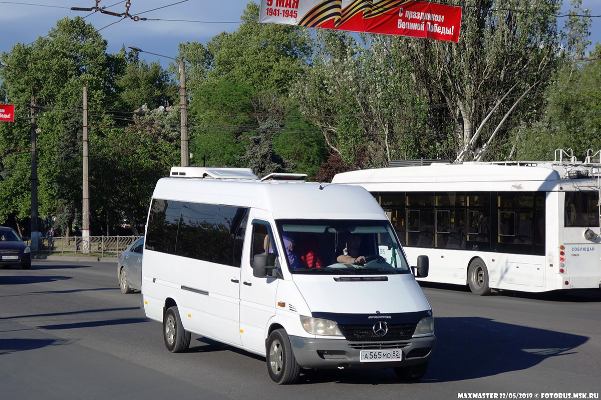 Республика Крым, Mercedes-Benz Sprinter W903 313CDI № А 565 МО 82