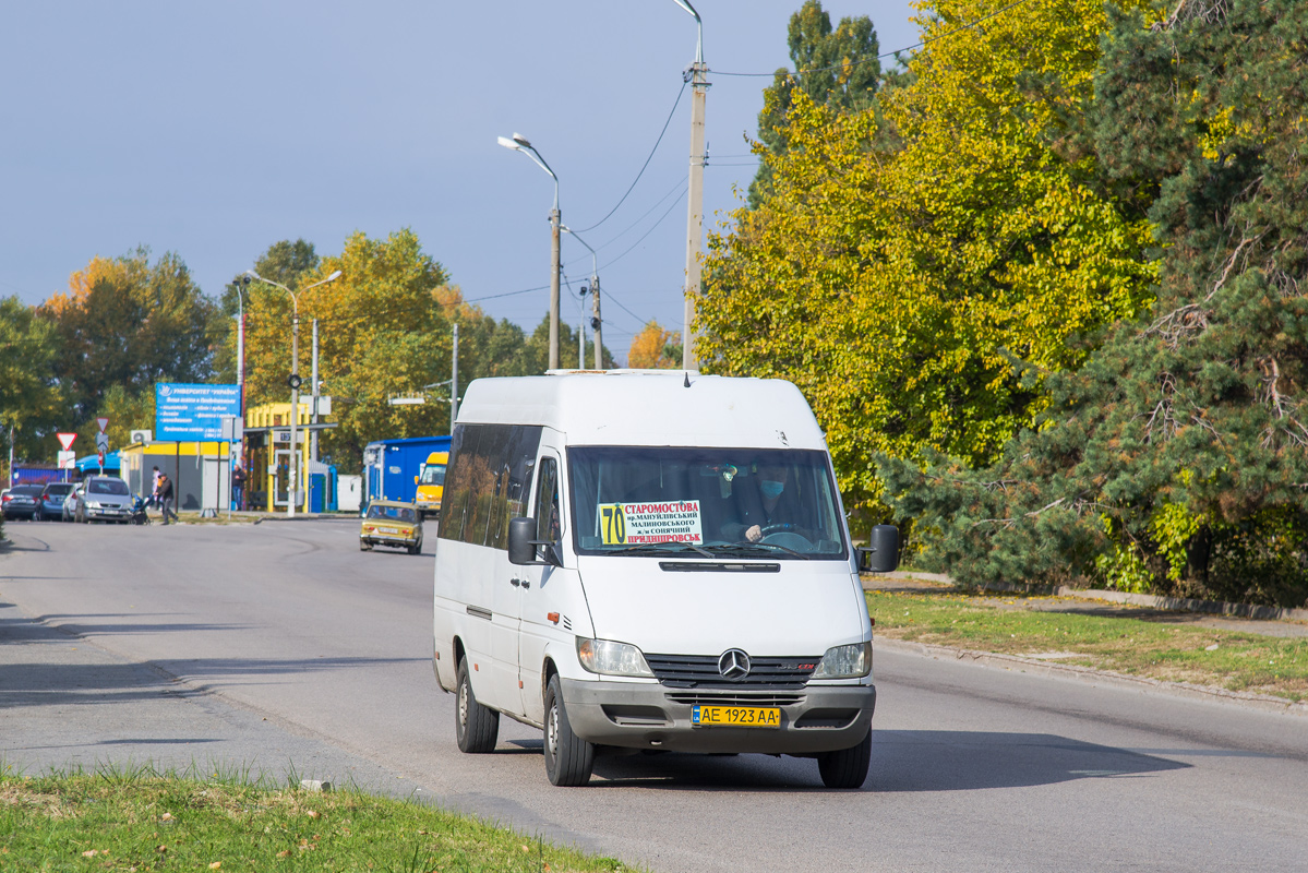 Днепропетровская область, Mercedes-Benz Sprinter W903 311CDI № 11245