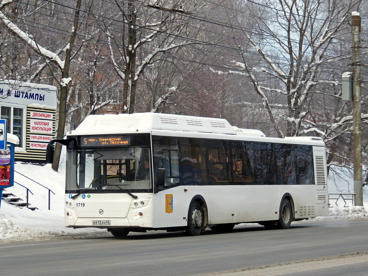 Кировская область, ЛиАЗ-5292.67 (CNG) № х719