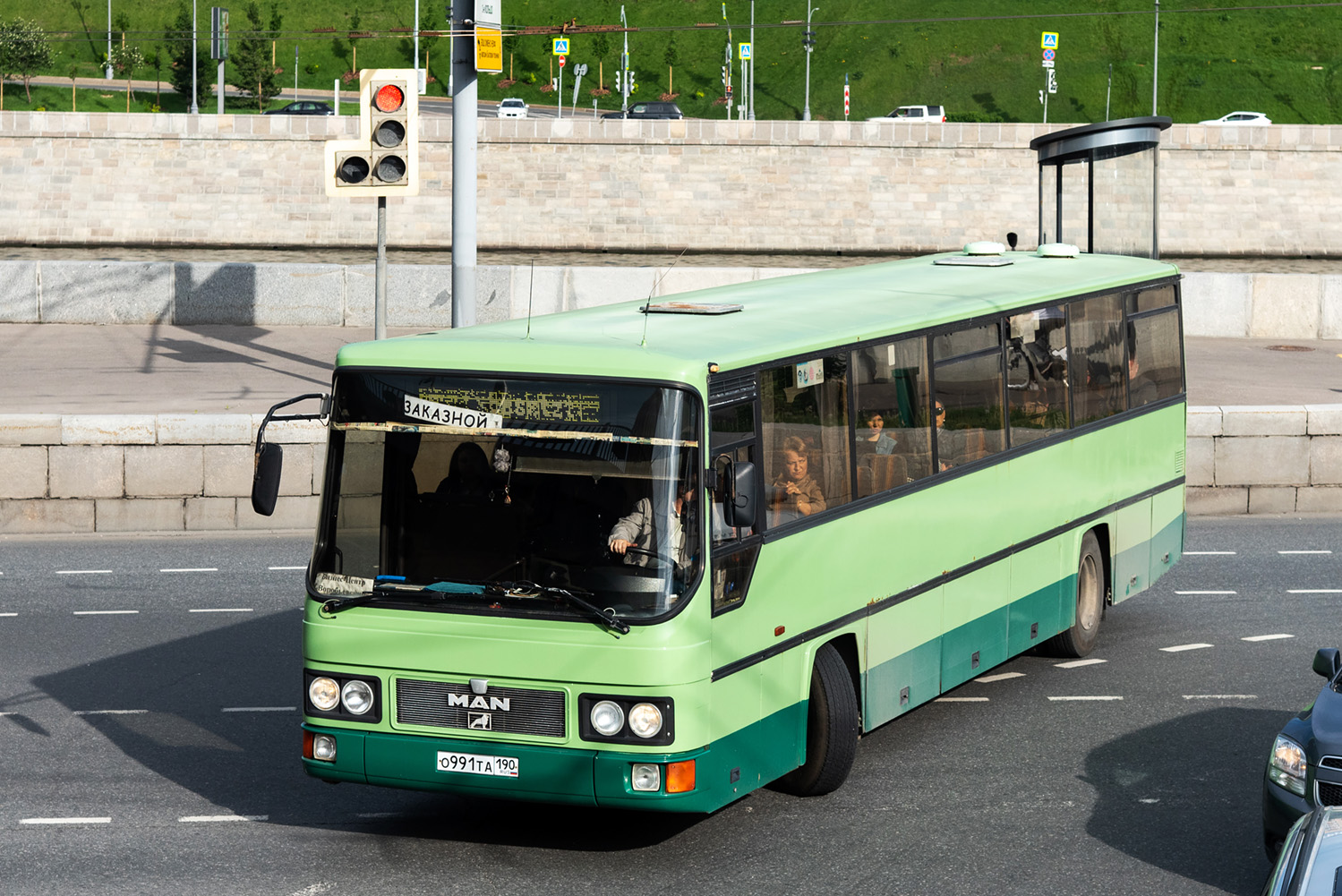 Москва, MAN 893 ÜL292 № О 991 ТА 190