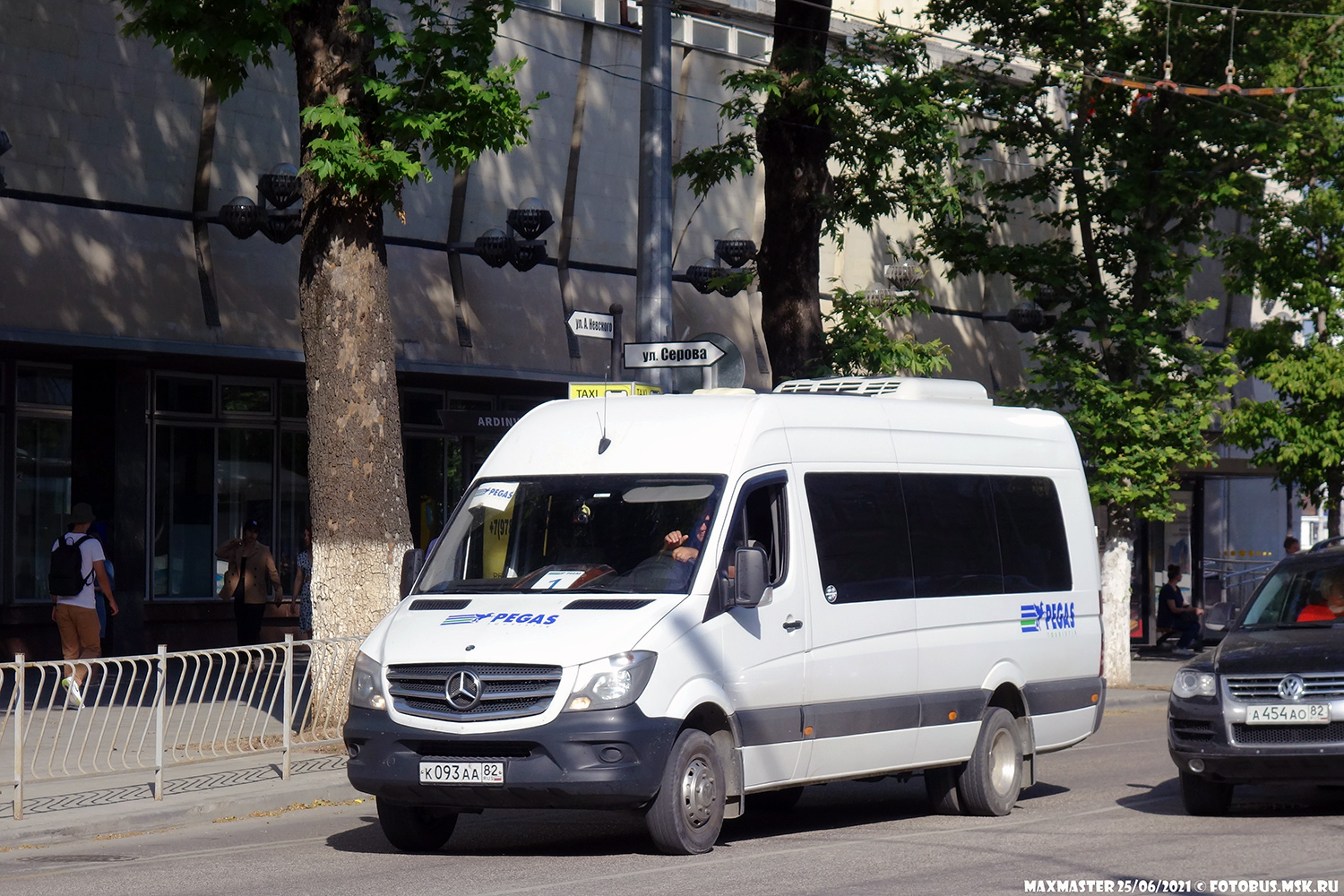 Республика Крым, Луидор-223602 (MB Sprinter) № К 093 АА 82