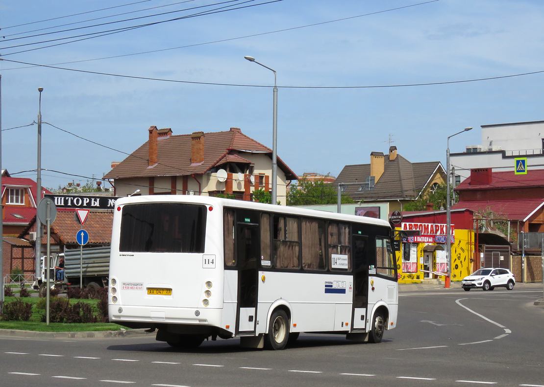 Краснодарский край, ПАЗ-320412-05 "Вектор" № АА 047 23