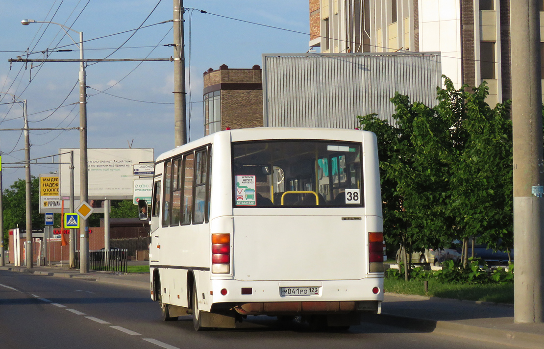 Краснодарский край, ПАЗ-320302-11 № М 041 РО 123