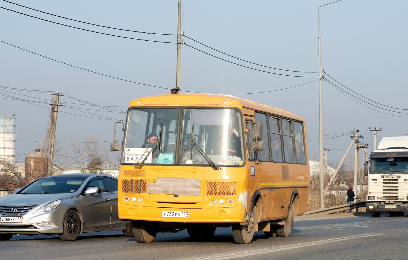 Краснодарский край, ПАЗ-32053 № Т 732 РХ 123