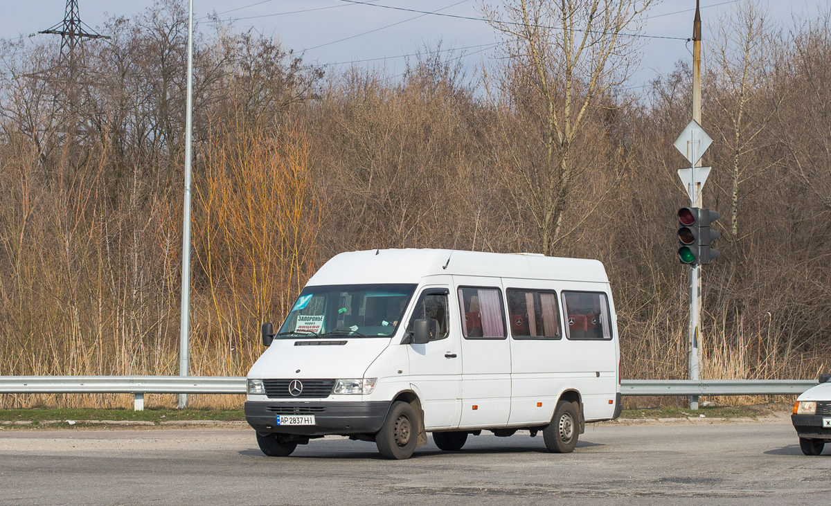 Запорожская область, Mercedes-Benz Sprinter W903 308D № AP 2837 HI