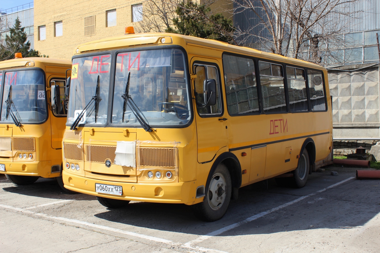 Краснодарский край, ПАЗ-32053-70 № У 060 ХХ 123