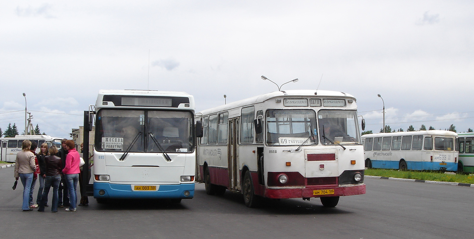 Московская область, ЛиАЗ-52562R (ГолАЗ) № 005; Московская область, ЛиАЗ-677М № 0618 Московская область, ЛиАЗ-52562R (ГолАЗ) № 005; Московская область, ЛиАЗ-677М № 0618