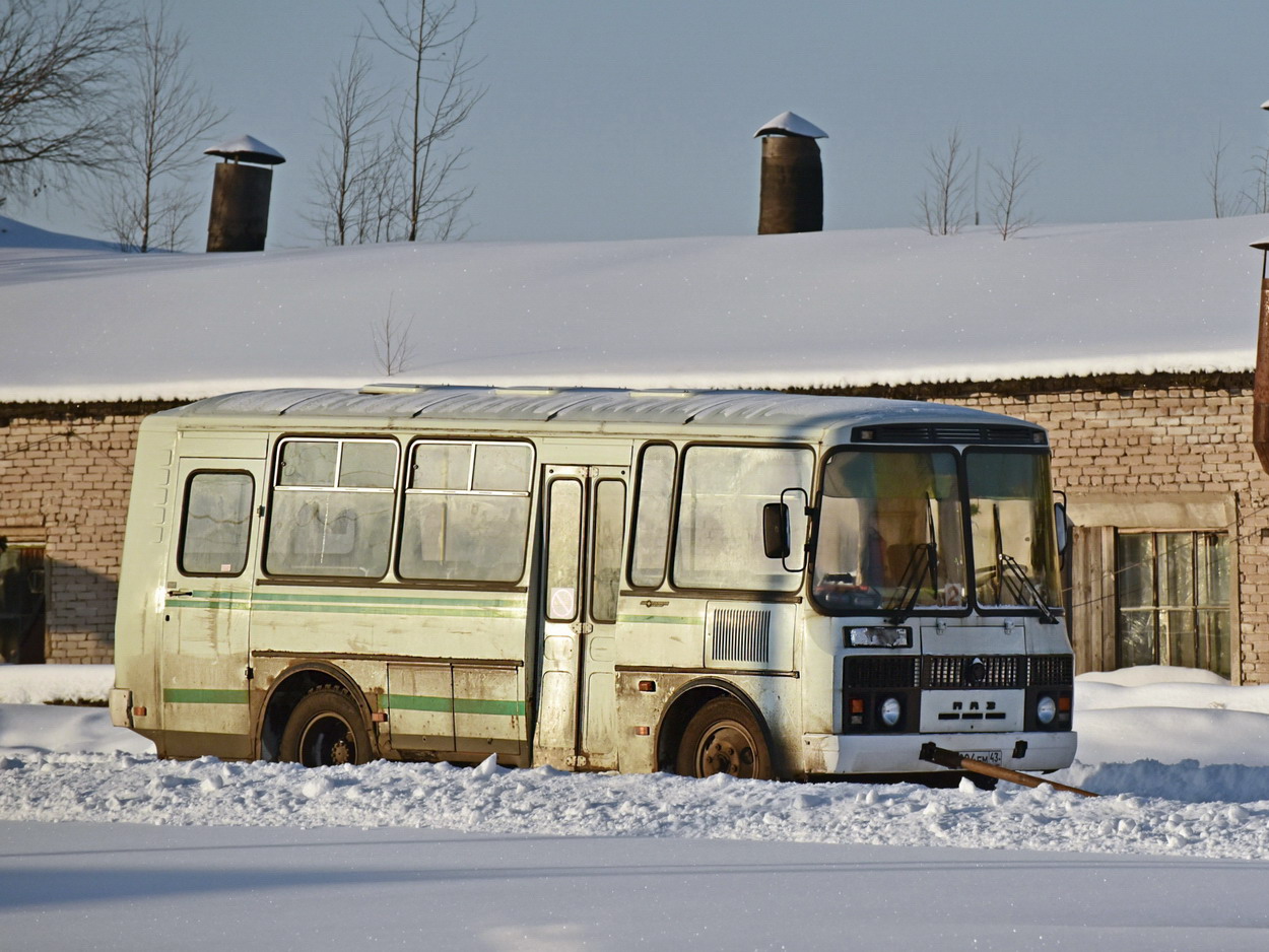Кировская область, ПАЗ-32053 № У 004 ЕМ 43