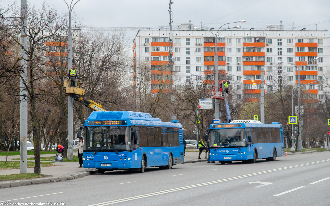 Москва, ЛиАЗ-5292.71 № 190687; Москва, ЛиАЗ-5292.65 № 1765005