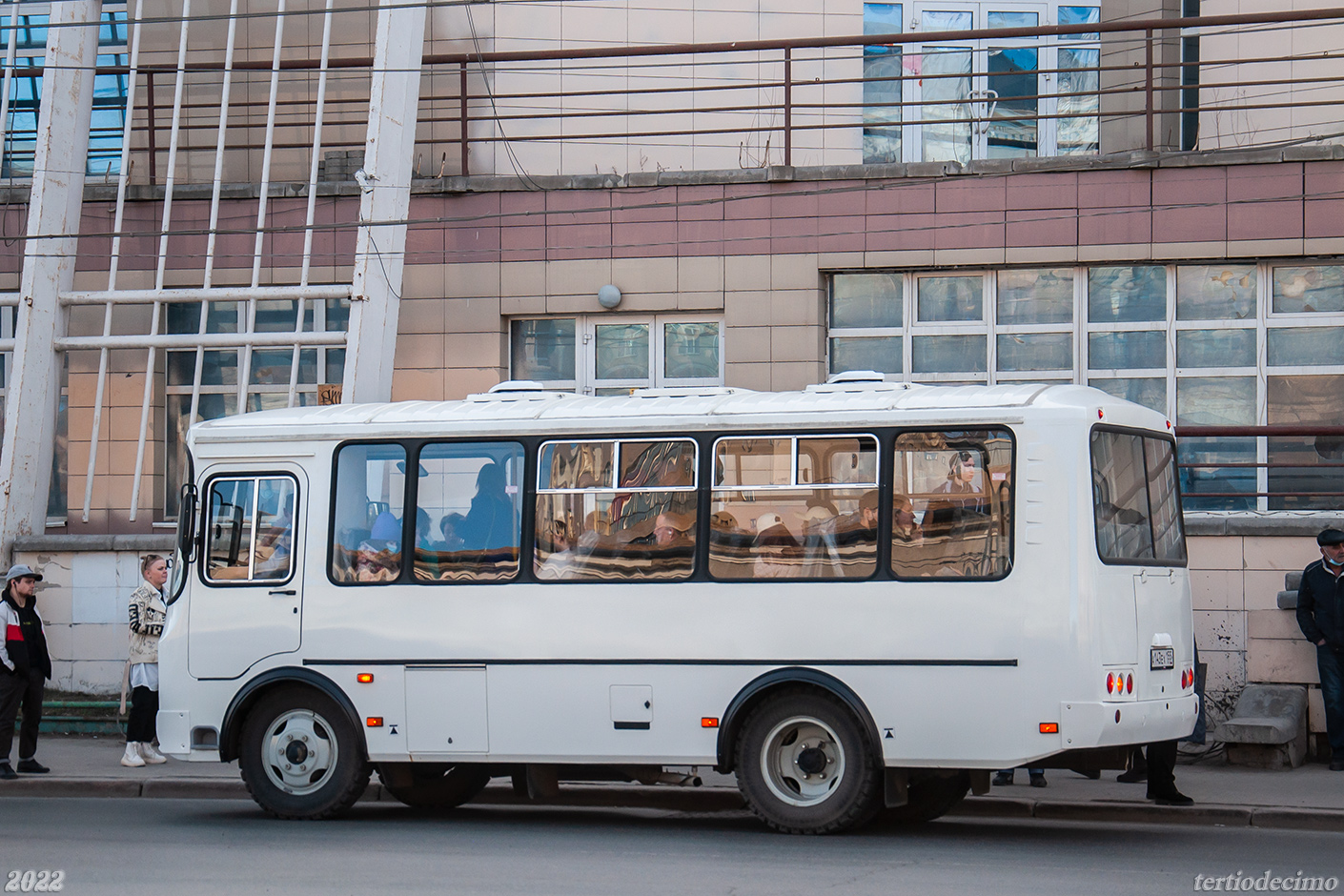 Омская область, ПАЗ-320530-02 № 9016