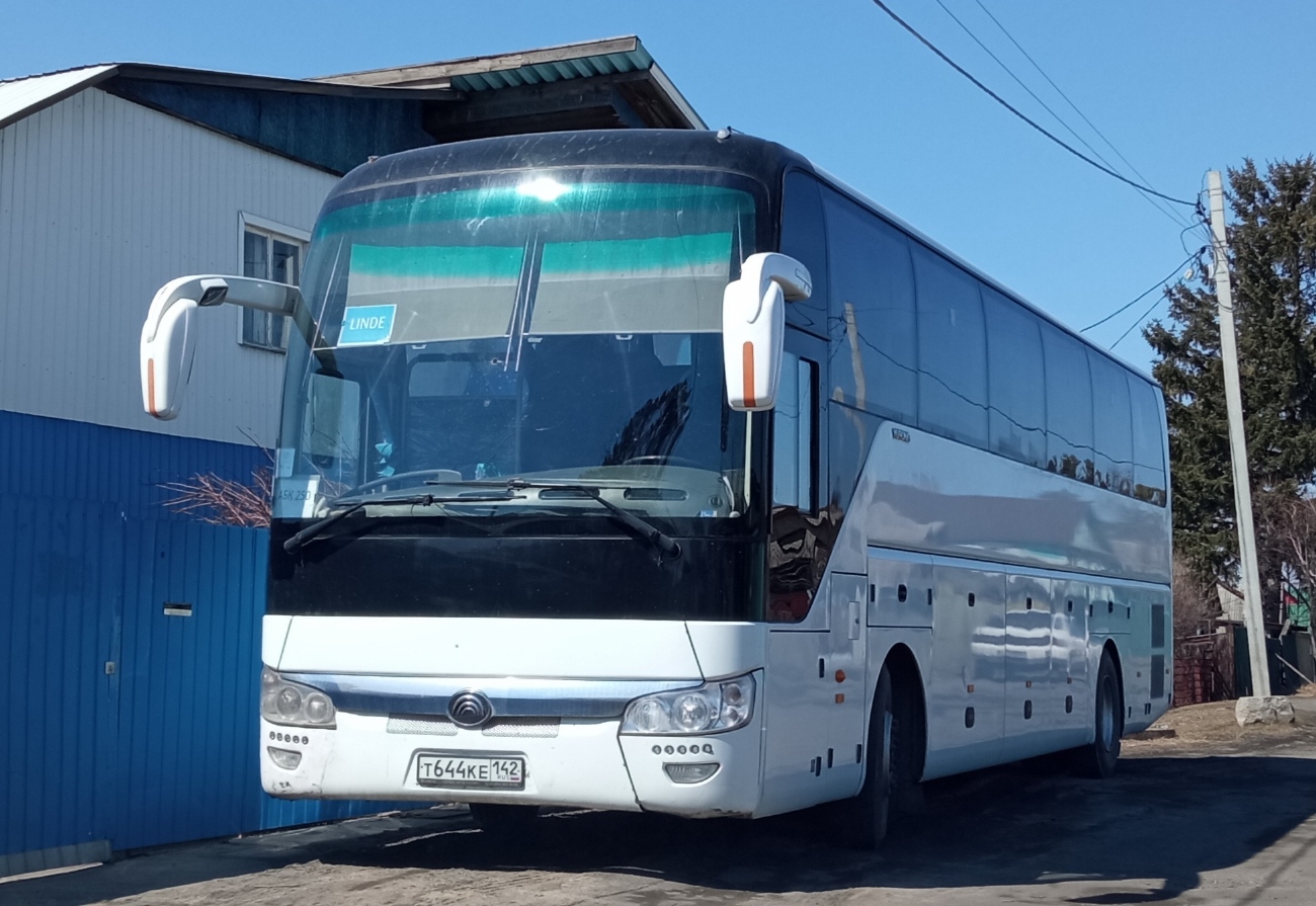 Кемеровская область - Кузбасс, Yutong ZK6122H9 № Т 644 КЕ 142