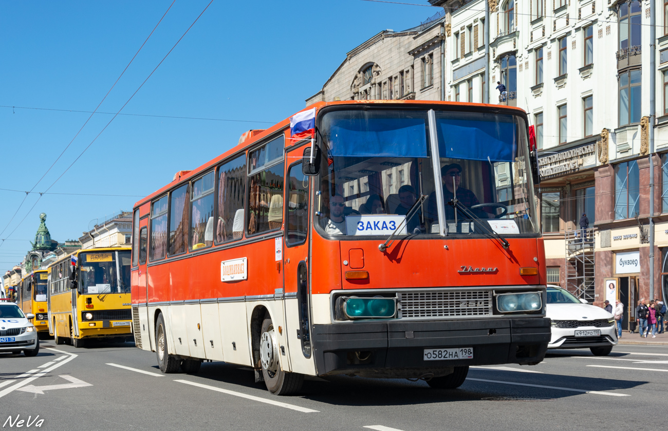 Санкт-Петербург, Ikarus 250.59 № О 582 НА 198; Санкт-Петербург — III Международный транспортный фестиваль "SPbTransportFest-2022" Санкт-Петербург, Ikarus 250.59 № О 582 НА 198; Санкт-Петербург — III Международный транспортный фестиваль "SPbTransportFest-2022"