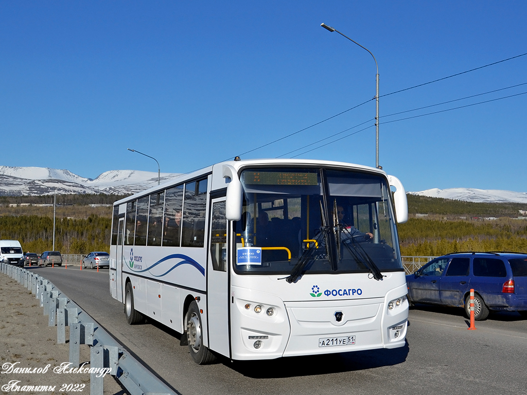 Мурманская область, КАвЗ-4238-62 № А 211 УЕ 51