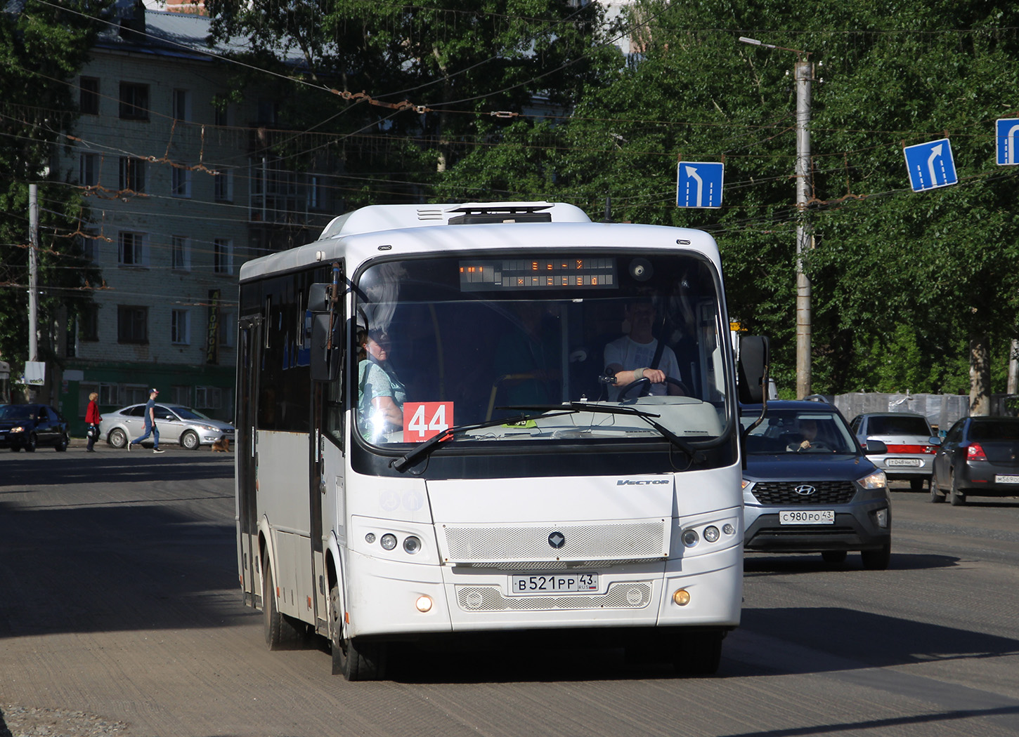 Кировская область, ПАЗ-320414-05 "Вектор" (1-2) № В 521 РР 43