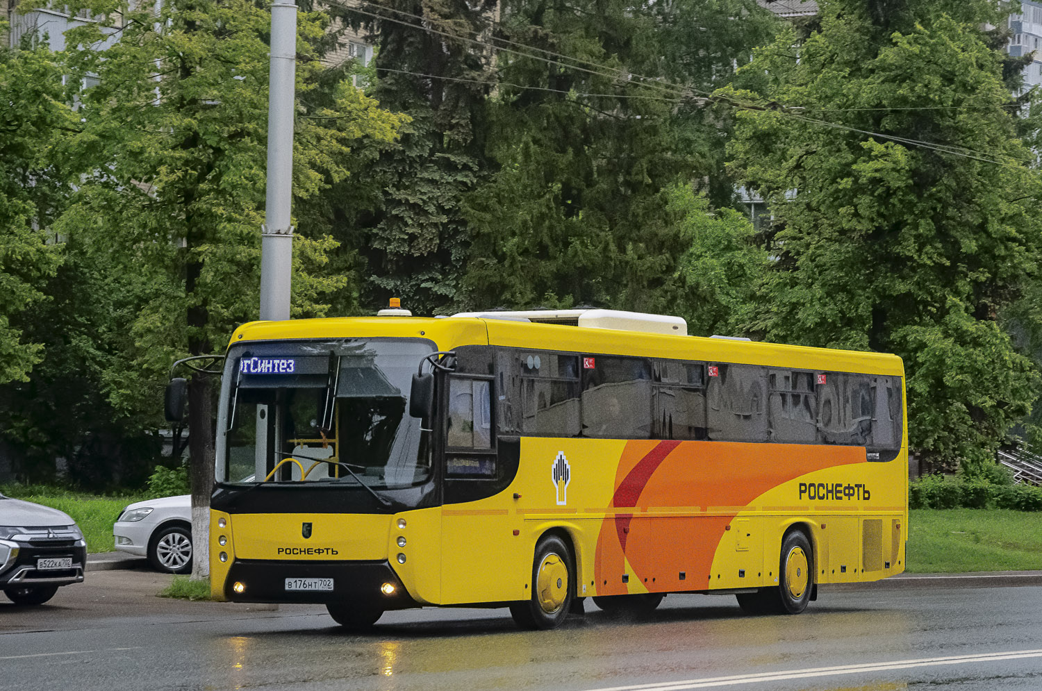 Башкортостан, НефАЗ-5299-17-52 № В 176 НТ 702