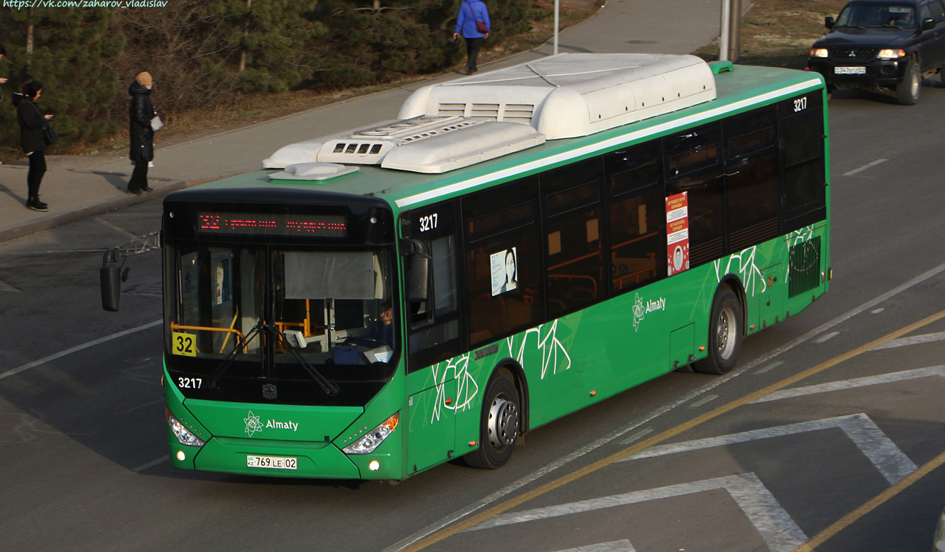 Алматы, Zhong Tong LCK6125HGAN № 3217 Алматы, Zhong Tong LCK6125HGAN № 3217