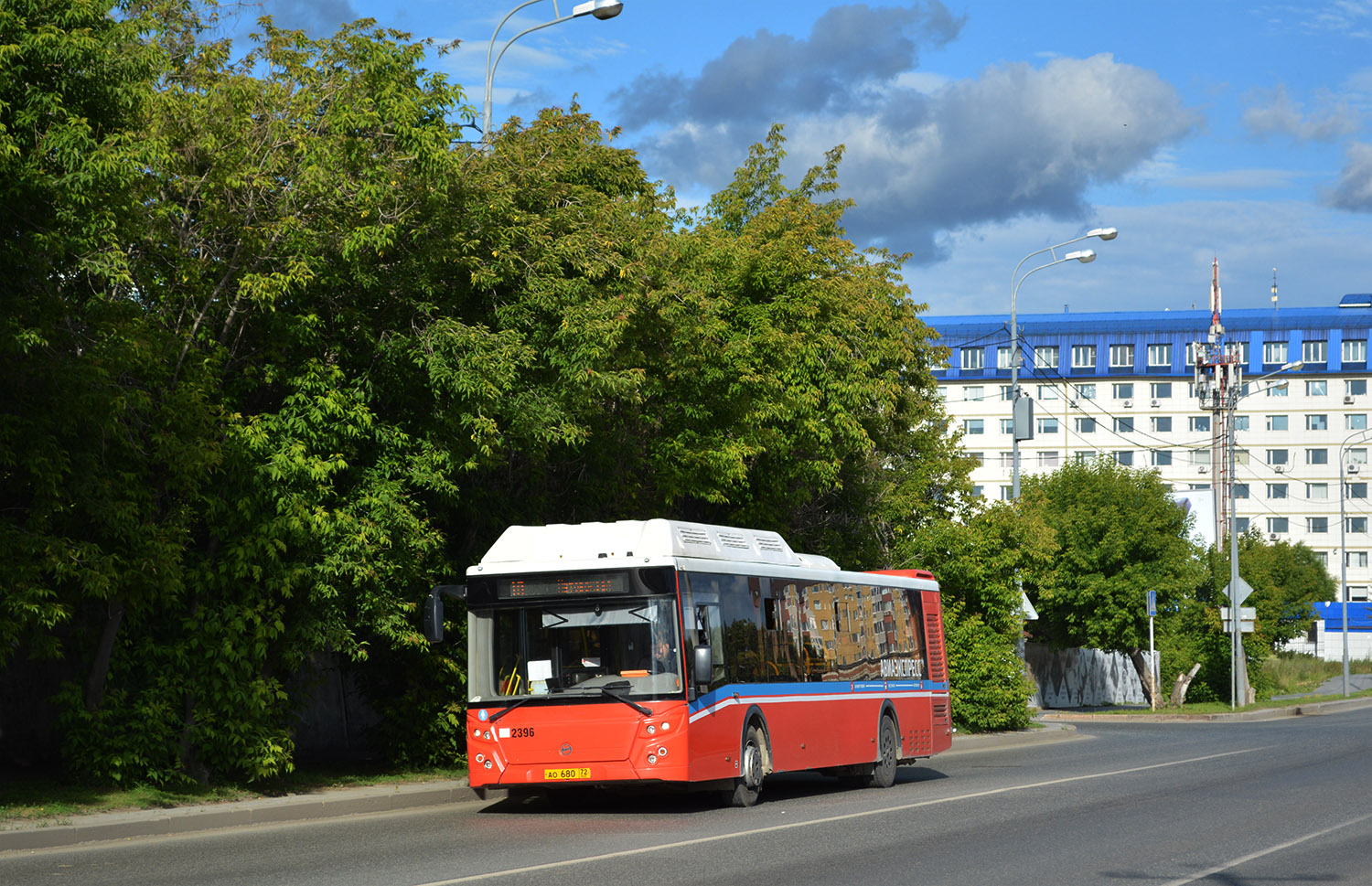 Тюменская область, ЛиАЗ-5292.67 (CNG) № 2396